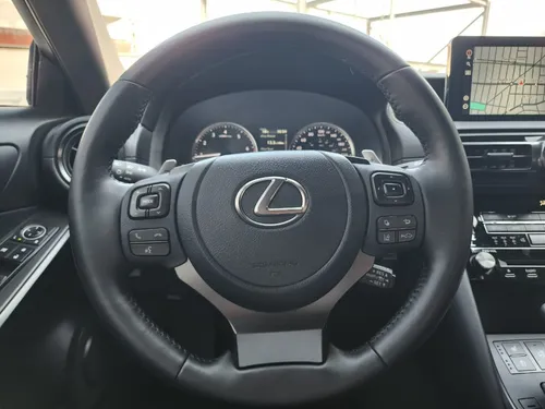 Lexus Is 300 Premium Aut 2023 3 Años De Garantia