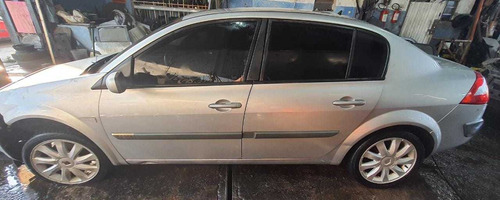 Imagem 5 de 7 de Renault Megane Sedan 1.6 2009 ( Sucata Somente Peças)
