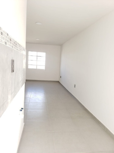 Imagen 2 de 13 de Casa En Pachuquilla, Hidalgo
