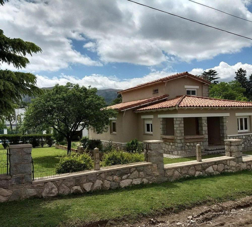 Chalet En Alquiler En Las Sierras De Cordoba