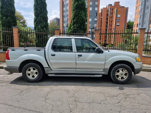 Ford Explorer Sport 4.0