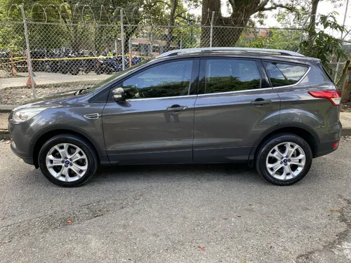 Ford Escape 2.0 Titanium