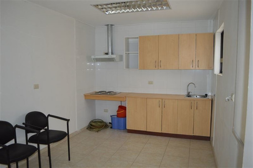 Imagen 13 de 15 de Oficina En Arriendo De 4 Privados En Las Condes