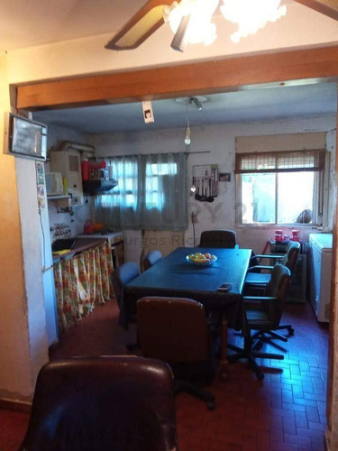 Ph De 3 Dormitorios Em Gonnet - La Plata
