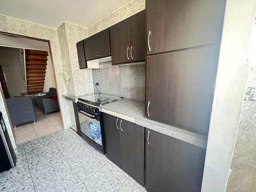 Apartamento En Mañongo Residencias Teresa Jose Felix