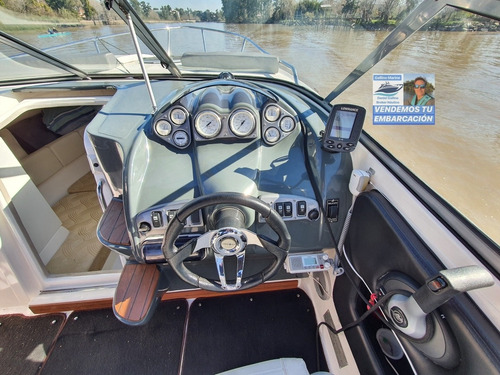 Imagen 8 de 13 de Lancha Quicksilver 2400 Cuddy Mercruiser 260 Hp V8 Permuto
