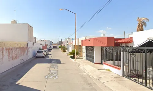 ¡ Casa En Venta ! (remate) - Zaky Muez, Los Mochis, Sinaloa -jcbb8