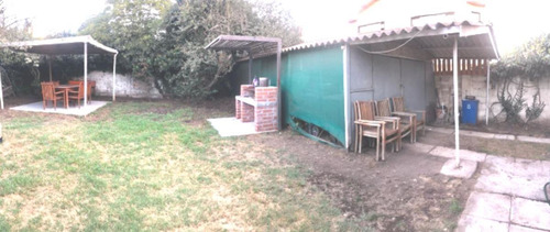 Casa En Venta De 4 Dorm. En Concón