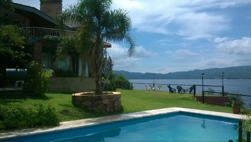 Imagen 9 de 16 de Cabañas A Orillas Del Lago Carlos Paz