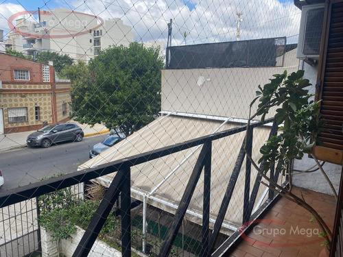 Imagen 21 de 24 de Duplex 4 Amb C/ent Auto, Patio Y Playroom