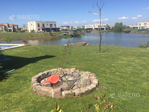 Imagen 11 de 30 de Casa En Venta Y Alquiler Temporario - Maroto Propiedades