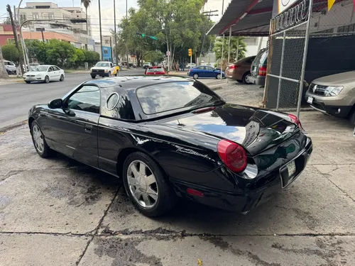 Ford Thunderbird
