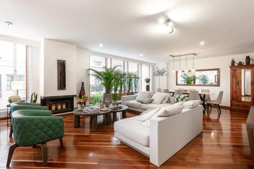 Apartamento En Venta En San Patricio. Cod V8112