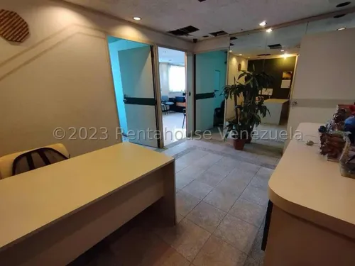 En Venta Oficina En Chacao