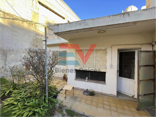 Imagen 15 de 15 de Venta. Gran Propiedad 8 Dormitorios En Centro De Cordoba Capital. 320 Mts Cubiertos 470 Mts Terreno