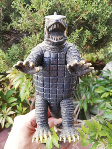 Gamera. Figura Vinyl 20 Cms Alto Bandai 1991. 