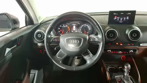 Audi A3 1.8 TFSI ATTRACTION S TRONIC