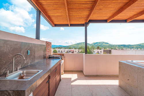 Casa En Santa Fe Xochitepec Morelos