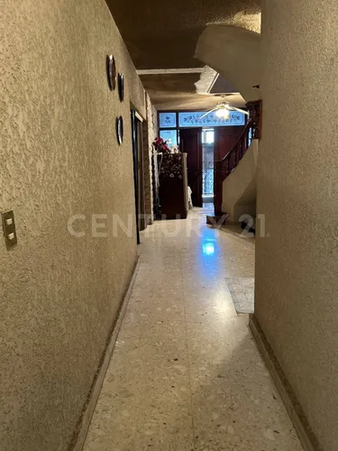 Casa En Venta En Col. Mitras Centro En Monterrey