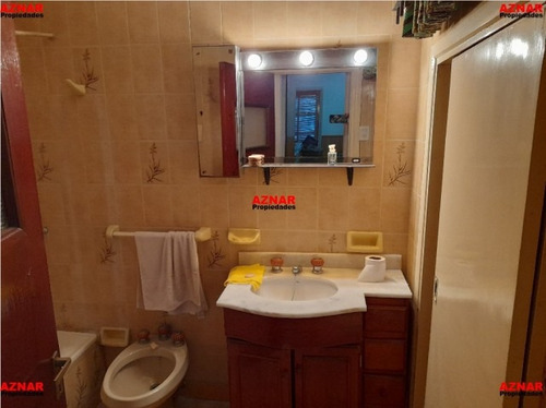 Imagen 4 de 12 de Casa De 5 Ambientes Y 3 Doritorios (1959)