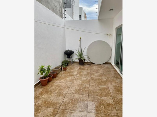 Imagen 3 de 5 de Casa Sola En Venta Tres Ríos
