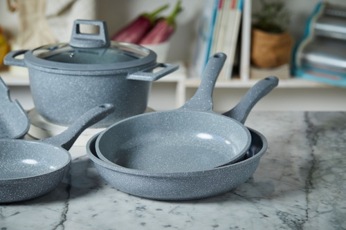 Imagen 4 de 10 de Maestro De Cocina - Set Cerámica Sartenes X2 & Cacerola 24cm