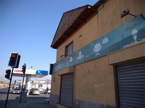 Local Comercial A Pasos Del Centro De La Ciudad