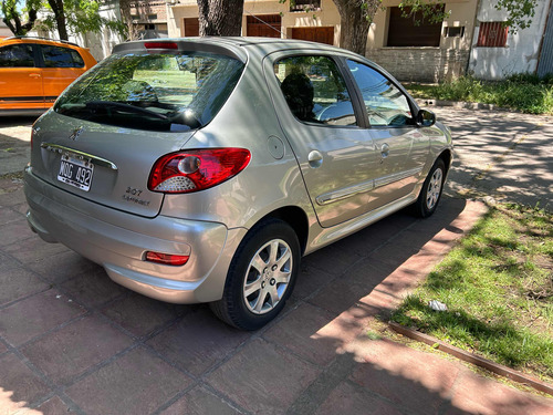 Peugeot 207 1.4 Active 75cv