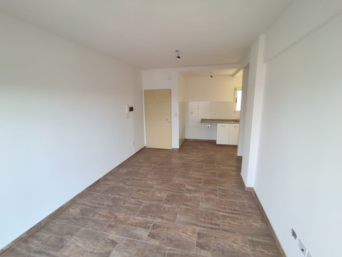 Imagen 5 de 11 de Departamento En Venta En San Miguel