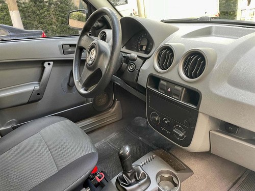 Imagem 8 de 8 de Volkswagen Gol 2014 1.0 Total Flex 5p