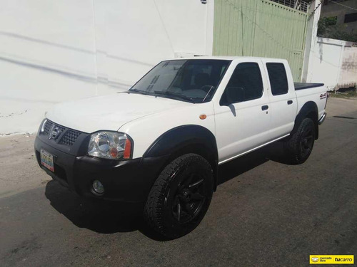 Nissan Frontier Doble Cabina 4x4
