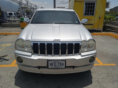 Imagen 3 de 13 de Jeep Grand Cherokee