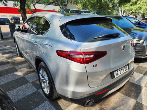Imagen 3 de 9 de Alfa Romeo Stelvio 2020 2.0 200cv Distinctive Q4