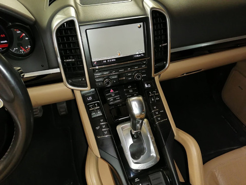 Imagen 11 de 15 de Porche Cayenne 2016