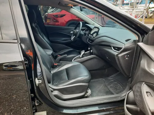 Chevrolet Onix LTZ AT