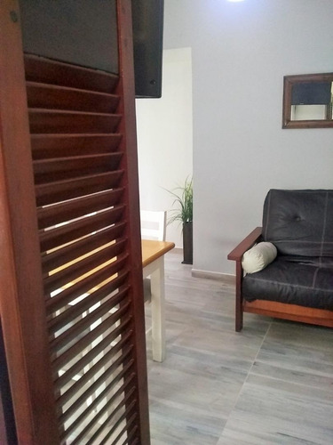 Venta Impecable Departamento 2 Ambientes