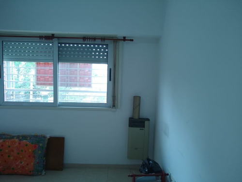 Imagen 8 de 13 de Semipiso En Venta En Moron Sur