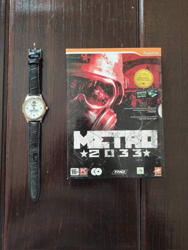 Metro 2033 Big Box Pc Versão Russa Raridade (Usado)