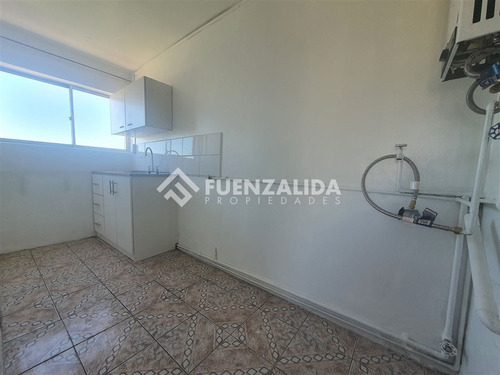 Departamento En Venta De 2 Dorm. En Pedro Aguirre Cerda