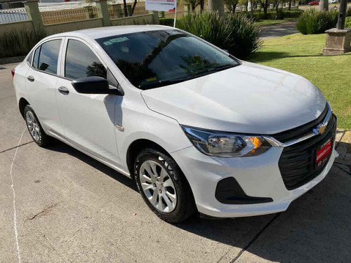Imagen 7 de 14 de Chevrolet Onix 2021 4p Ls L3/1.0/t Man (a)