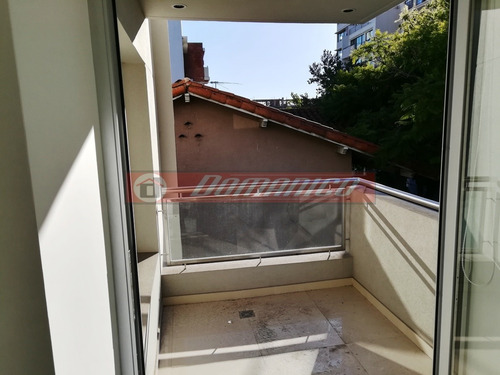 Imagen 13 de 17 de Departamento En Venta En Castelar