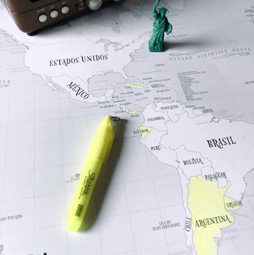 Mapa Marcando El Mundo, Lámina Para Resaltar Tus Viajes