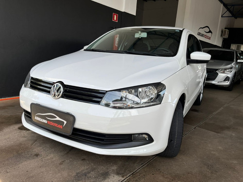 Volkswagen Voyage 1.6 Vht Trend Total Flex 4p