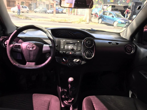 Toyota Etios Mod14 Anticipo $650.000 + Cuotas Fijas