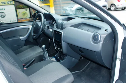 Renault Duster 1.6 Expression Mt