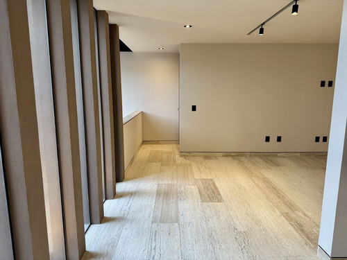 Residencia Con Acabados Premium- La Espiga
