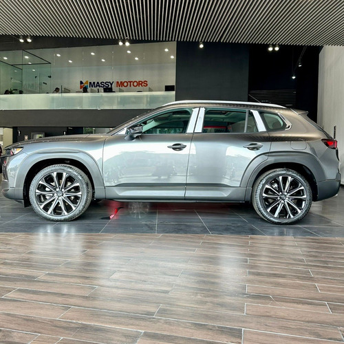 Imagen 2 de 16 de Mazda Cx50 Grand Touring 4x2 Machine Gray