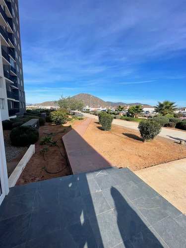 Departamento En Venta De 3 Dorm. En La Serena