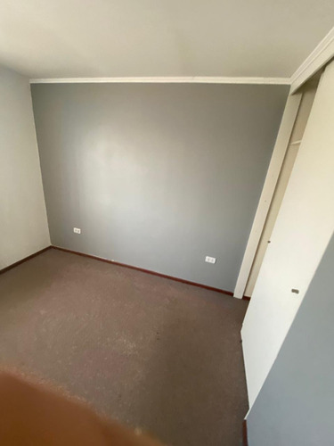 Arriendo Casa Sólida 70 M2 En Calle General Urrutia