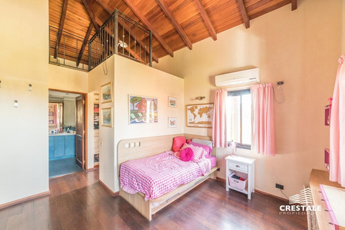 Imagen 16 de 30 de Venta Casa 3 Dormitorios En Suite, Pileta. - San Marino, Funes Hills.
